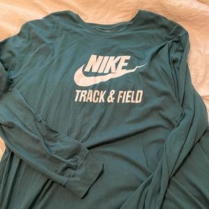 Green Nike long sleeve shirt 3XL